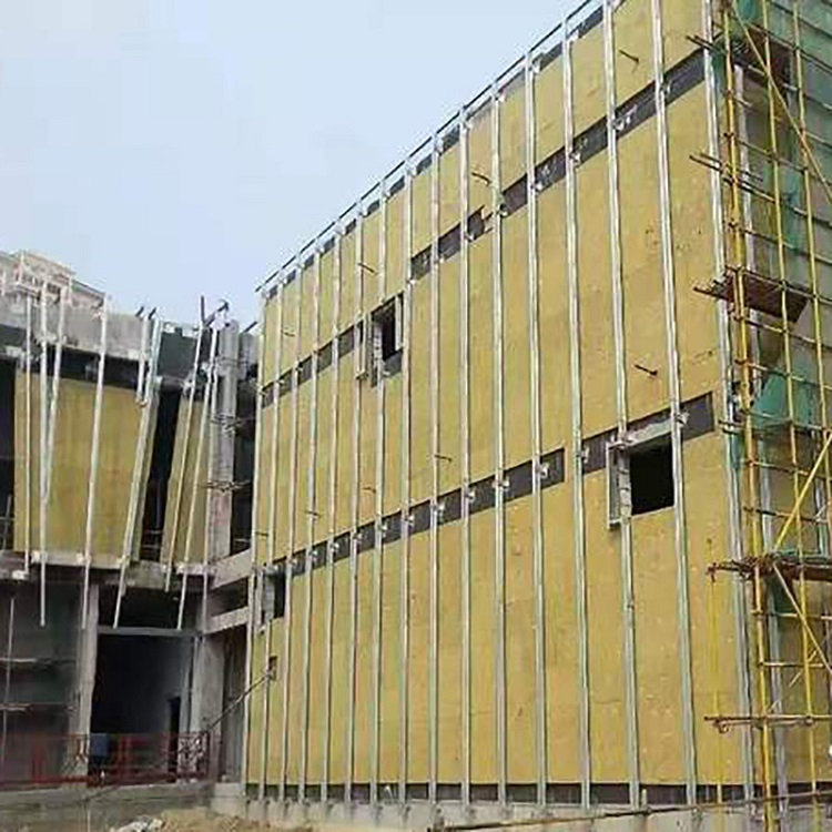 岩棉板施工需满足的条件探析 岩棉板施工需满足的条件探析